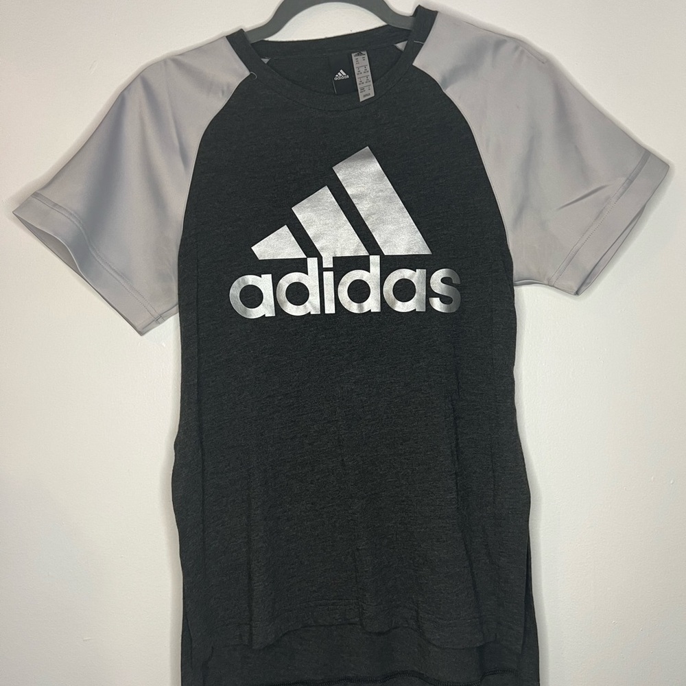 Adidas work out top